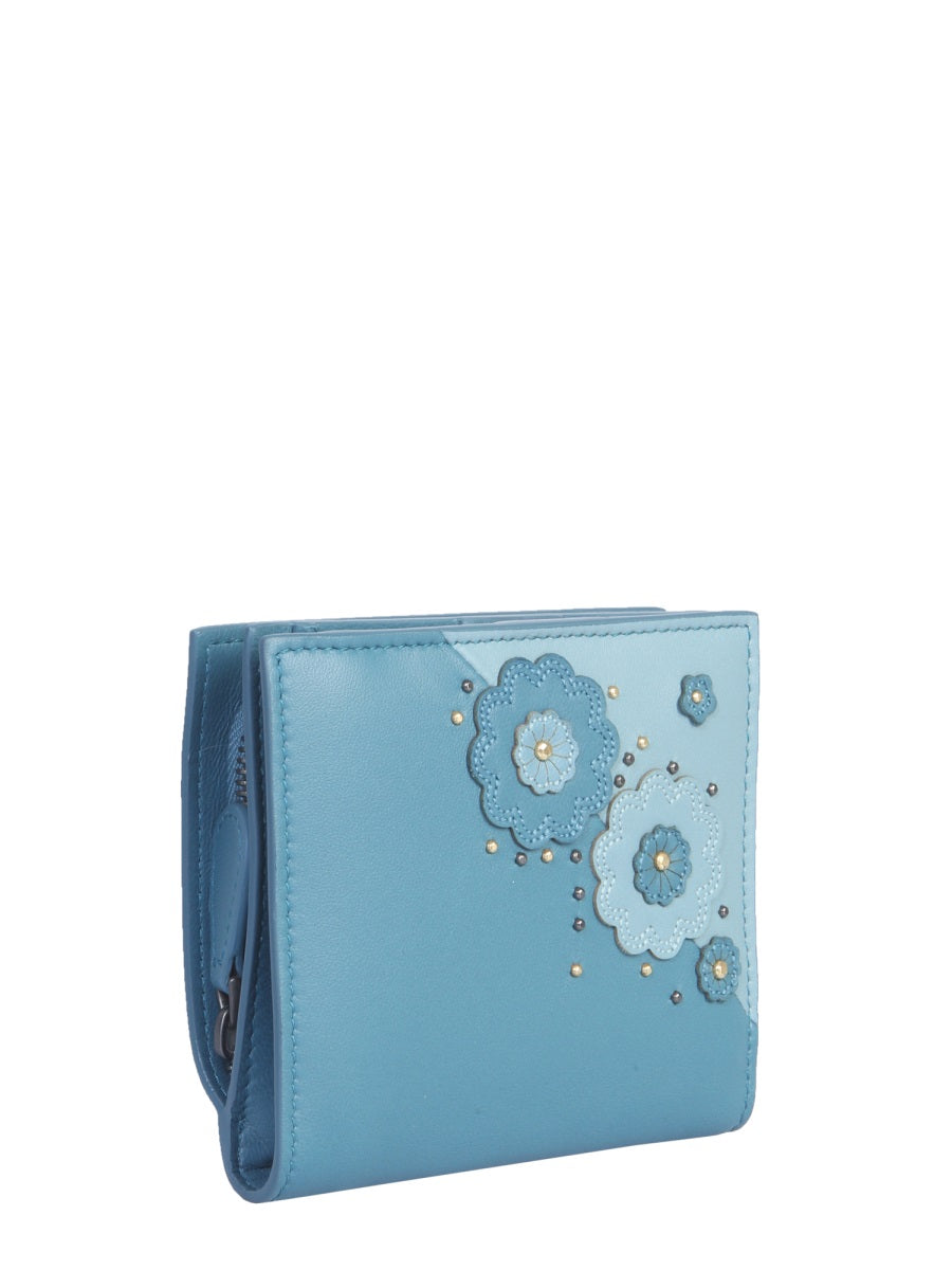 Bottega Veneta premium wallets detail and craftsmanship close-up