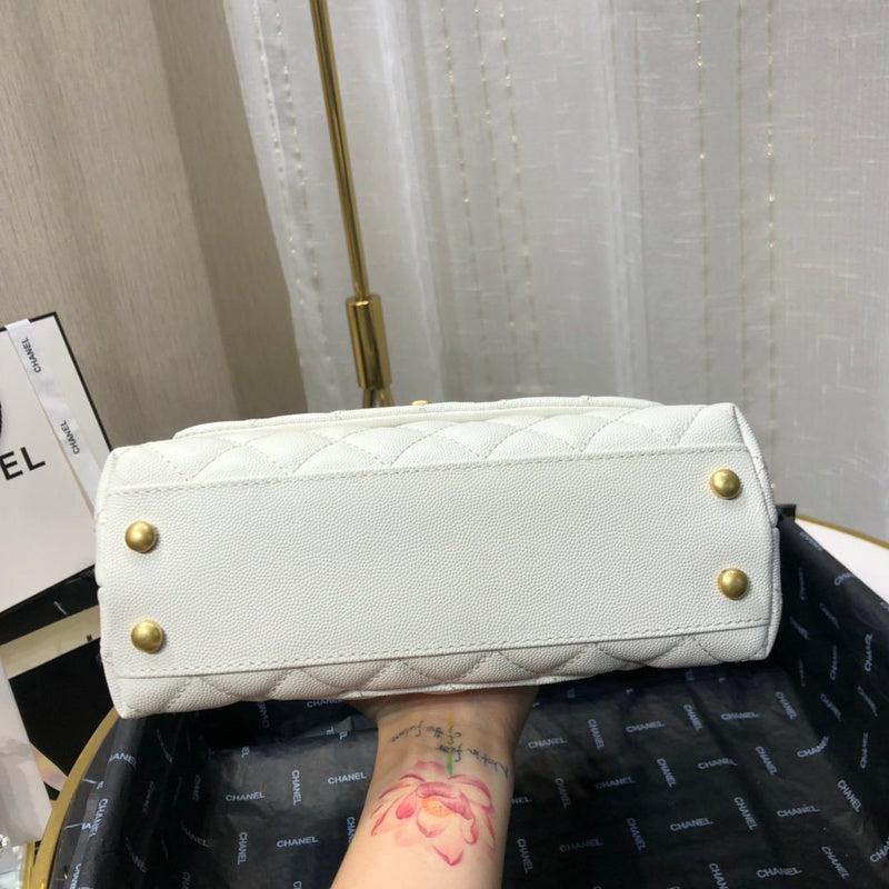 mid purse view 10