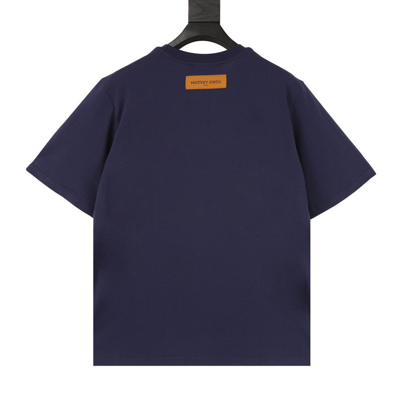 Side profile of Louis Vuitton cotton t-shirt with contemporary cut
