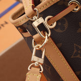  versatile tote bag detail view showing craftsmanship 8