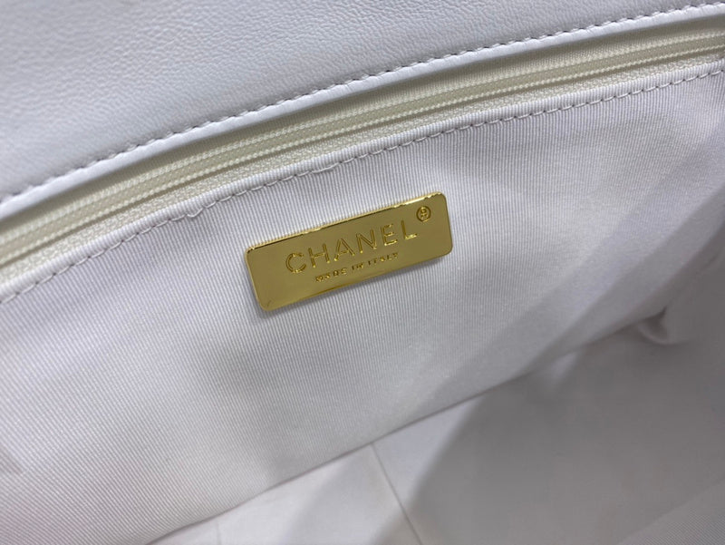  mid purse view 5