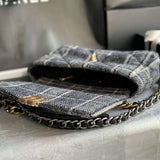 Zivas Charm Sleek Silhouette Everyday Handbag (Structured Everyday Essential) – Close-Up Detail