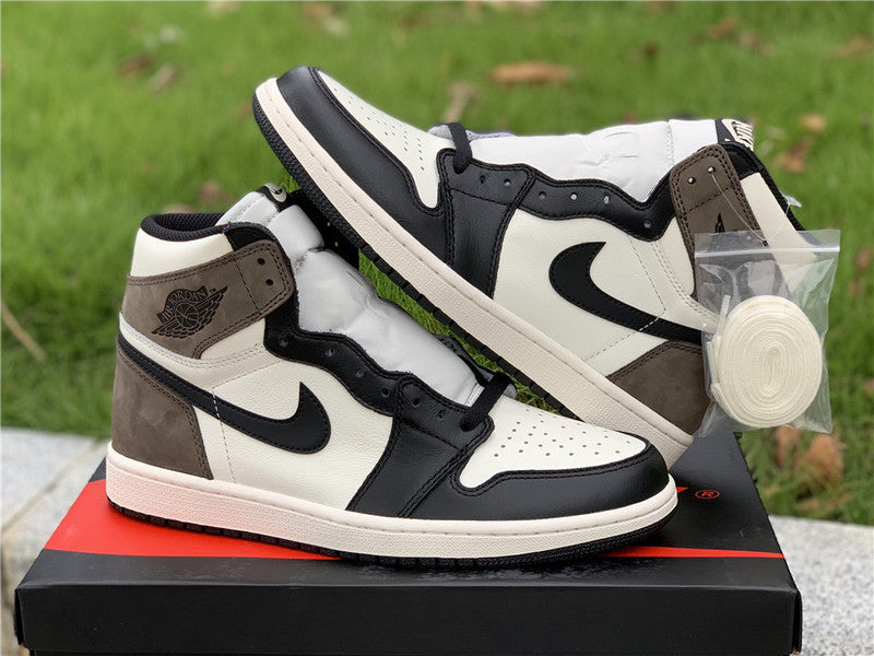 Nike two-tone luxury sneakers view 7 streetwear statement look