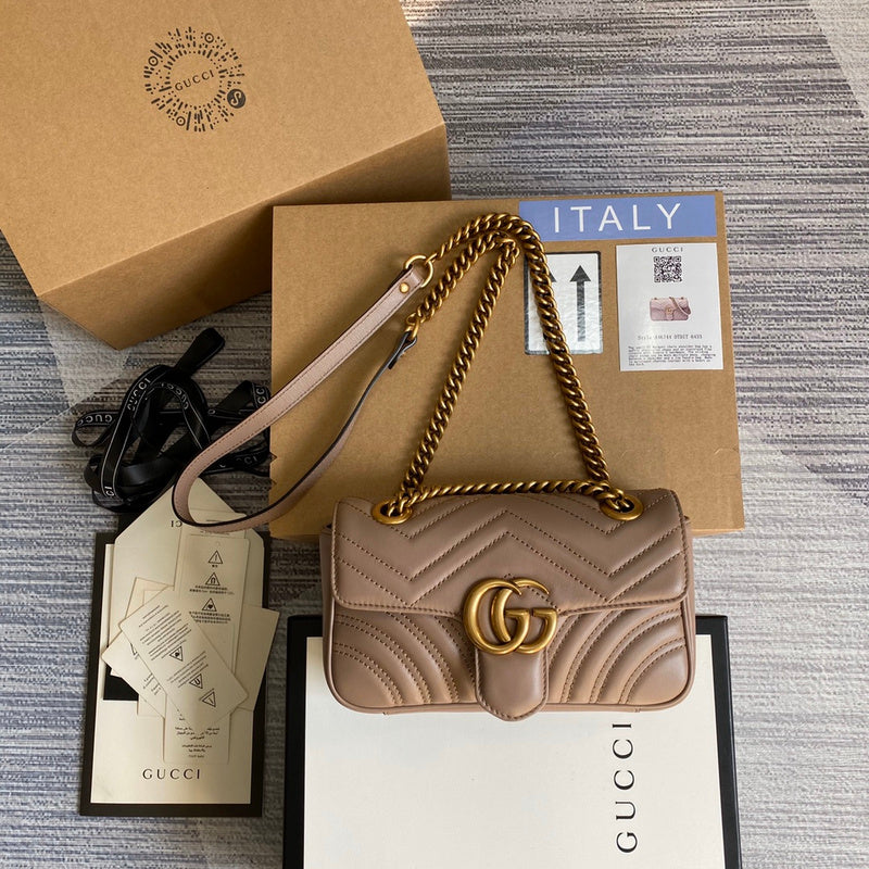 Side profile of elevated chic women's handbag – women's luxury accessory