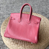  Chic carryall bag front view 7