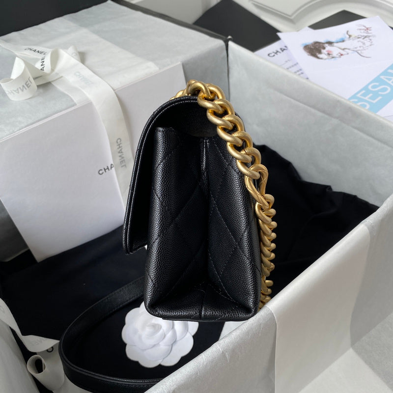  handbag, mid everyday style, image 10