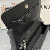 Zivas Charm Versatile Design Fashion Handbag (Effortless Style Upgrade) – Angled View