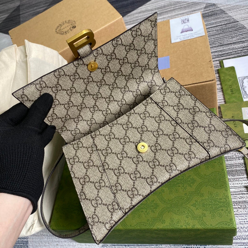 Interior view of structured classic women's handbag – women's luxury accessory