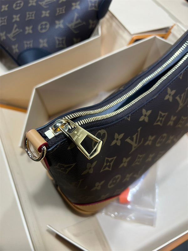  Graceful shopper bag front view 7