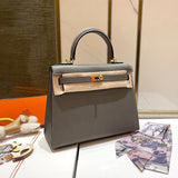 Streamlined bag women's premium everyday handbag