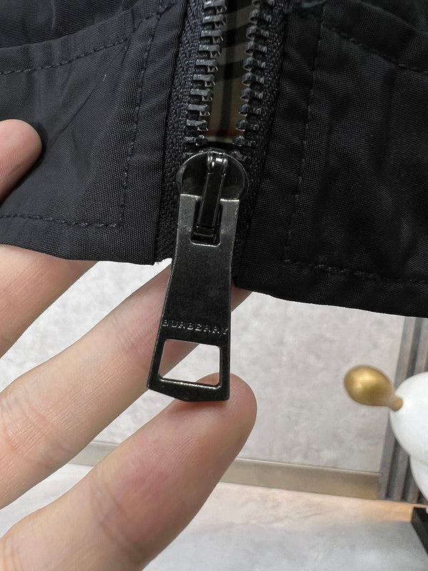 Styling view of Burberry luxury piece style No.348