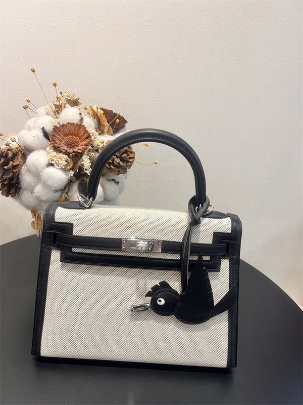 Close-up detail of effortless bag design