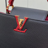  crossbody bag interior and compartment view 15