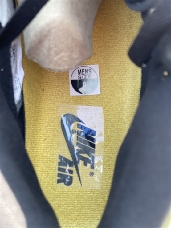 Nike Men's & Women's Luxury Fashion Trainers — Style 222 angle view