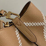  Minimalist handbag front view 7