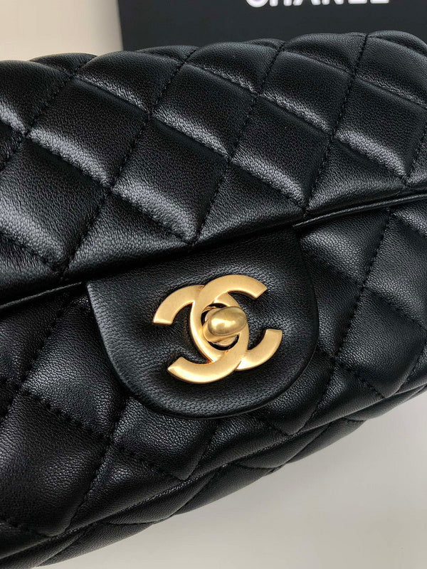  mid purse view 5