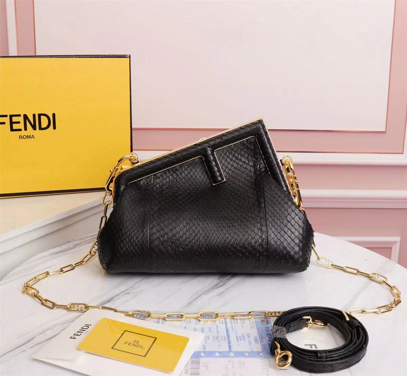 Ziva's Charm handbag – product shot (Standard Size)