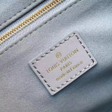  Elegant tote bag carried on shoulder 10