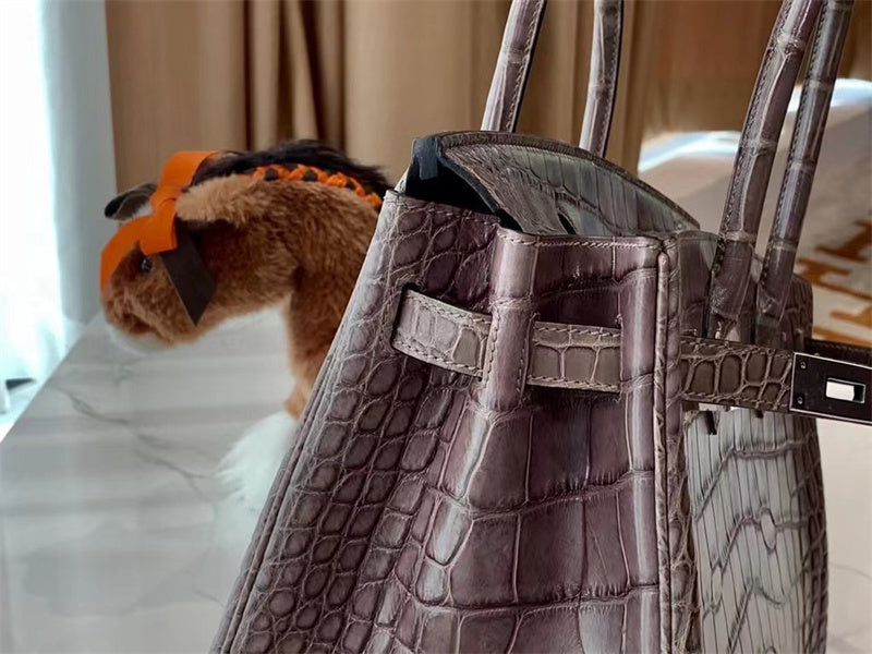 Interior view of classic premium bag