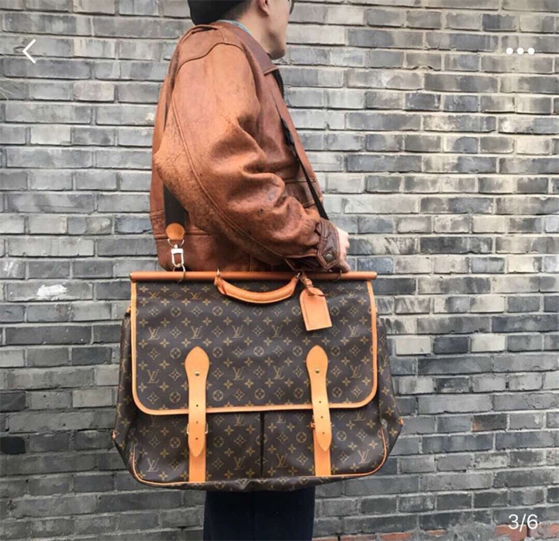  tote bag interior and compartment view 15