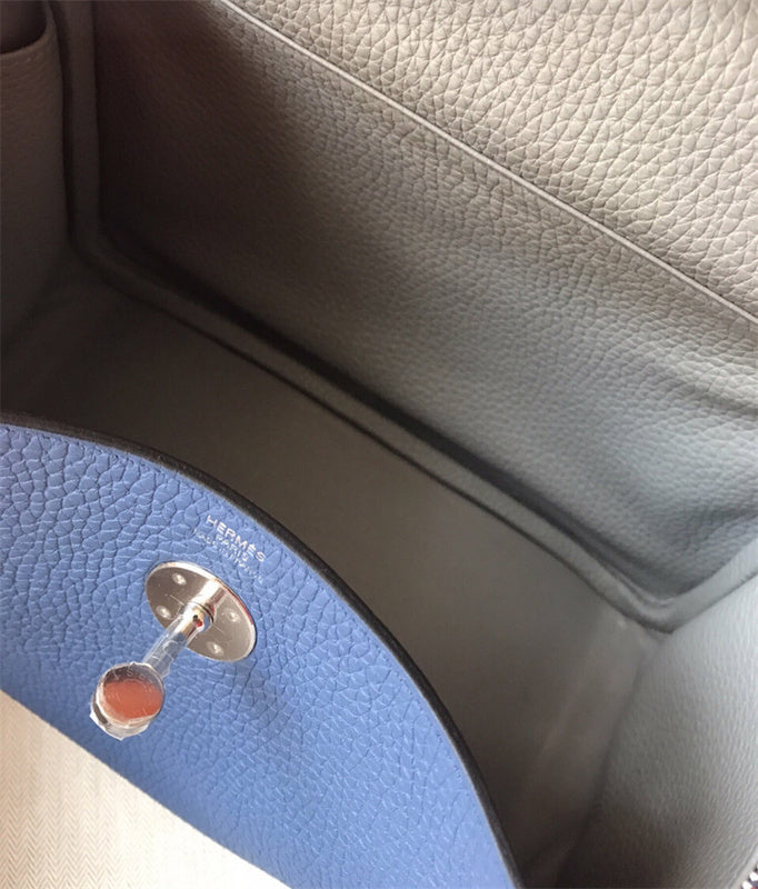  Timeless carryall bag front view 13