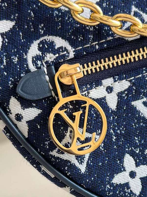 Top view of structured everyday-luxe women's handbag – women's premium purse