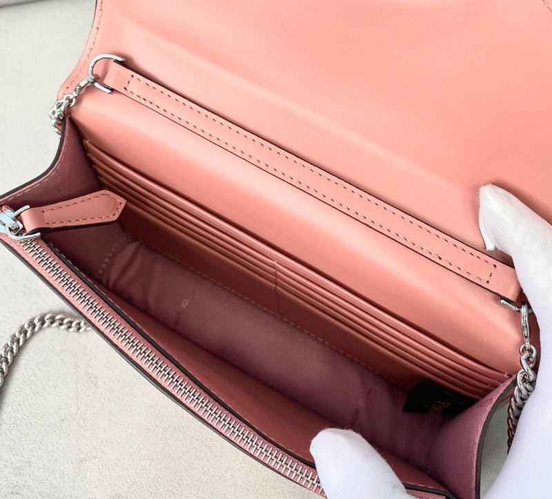 Ziva's Charm handbag – full view (Standard Size)