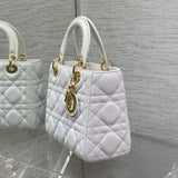 Handle and strap detail of premium sleek women's handbag – women's everyday handbag