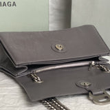 Zivas Charm Understated Luxury Statement Handbag (Versatile Style Statement) – Close-Up Detail