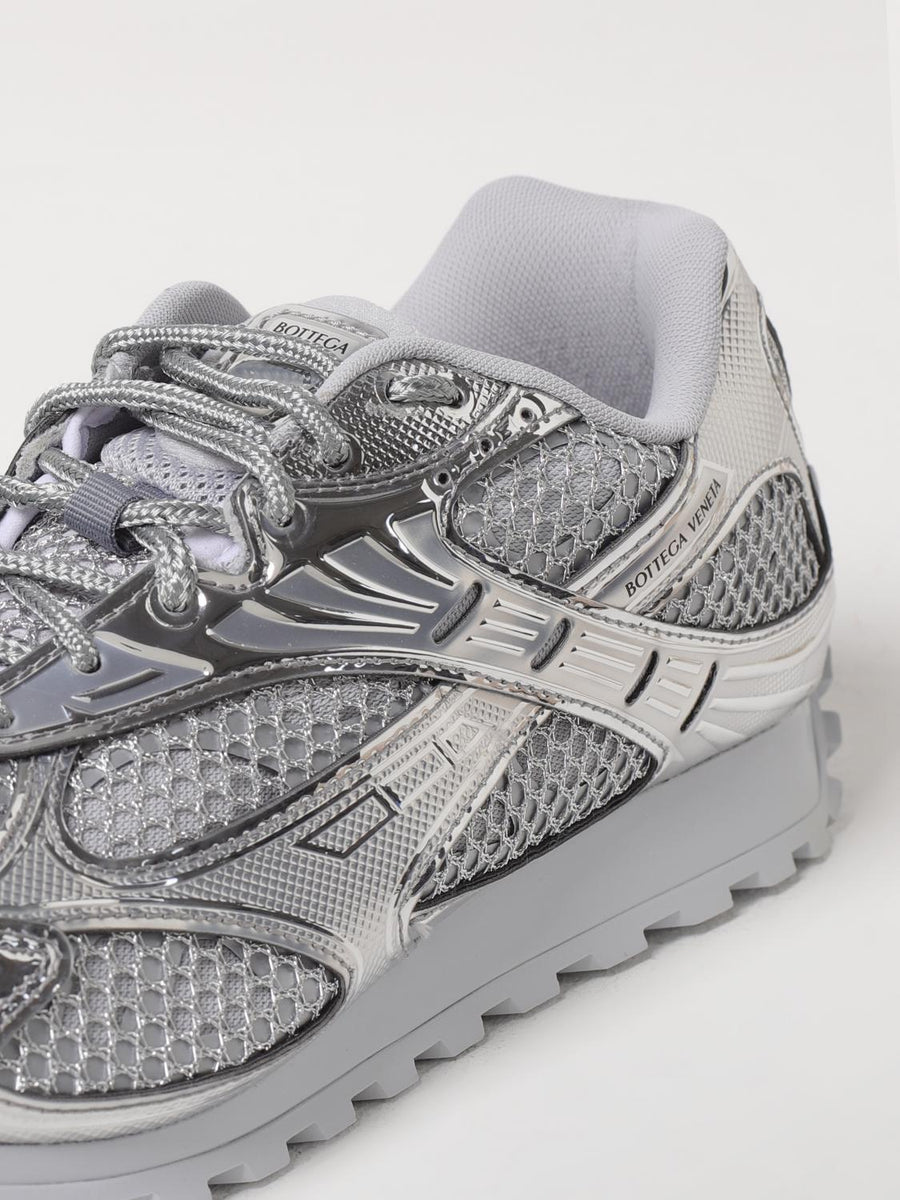 Close-up of Bottega Veneta athletic hardware and fine stitching