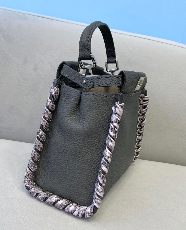 Ziva's Charm handbag – interior view (Standard Size)