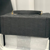  handbag, spacious everyday style, image 4
