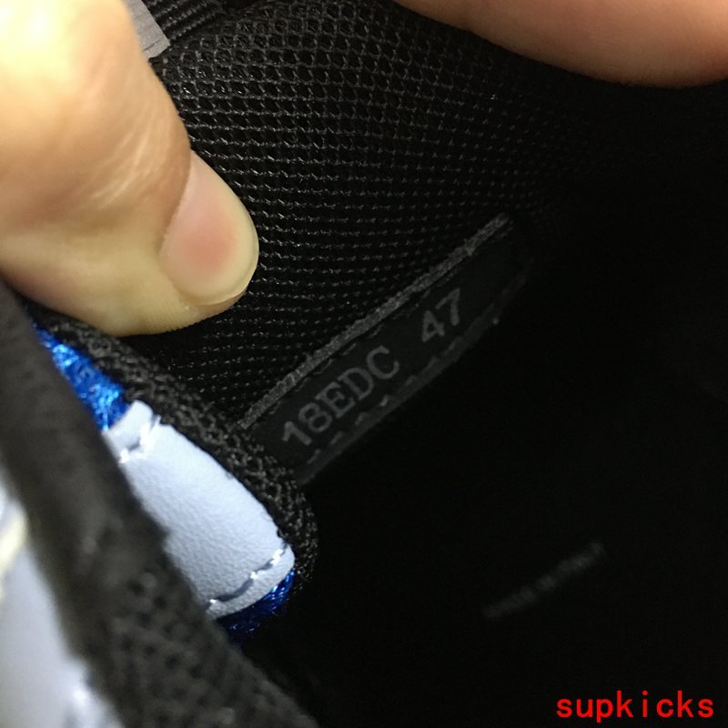 Dior shoes Style 048 - interior and comfort detail