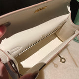  shopper bag interior and compartment view 21
