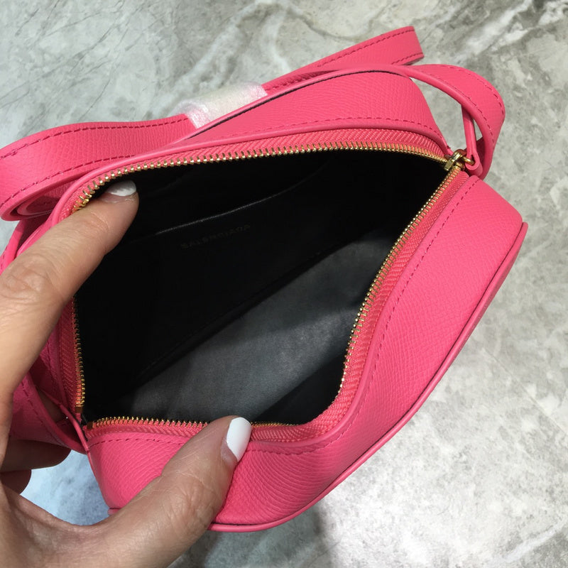 Chic Faux Leather Handbag - Versatile Everyday Design | Women's Designer-Inspired Purse #804 - alternate angle view (image 8) of designer-inspired handbag
