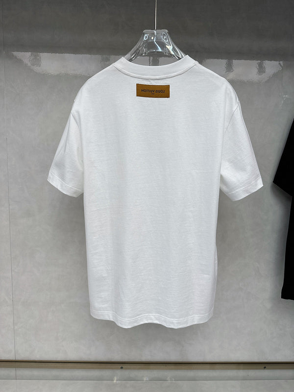 Side profile of Louis Vuitton cotton t-shirt with streetwear-inspired cut