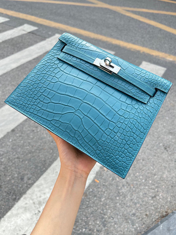 Minimalist bag women's premium everyday handbag