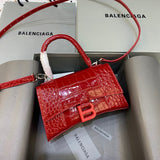 Understated Vegan Leather Handbag - Versatile Everyday Design | Women's Luxury Handbag #569 - front view (image 1) of designer-inspired handbag