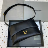 Chic Premium PU Leather Handbag - Versatile Everyday Design | Women's Premium Handbag #518 - front view (image 1) of designer-inspired handbag