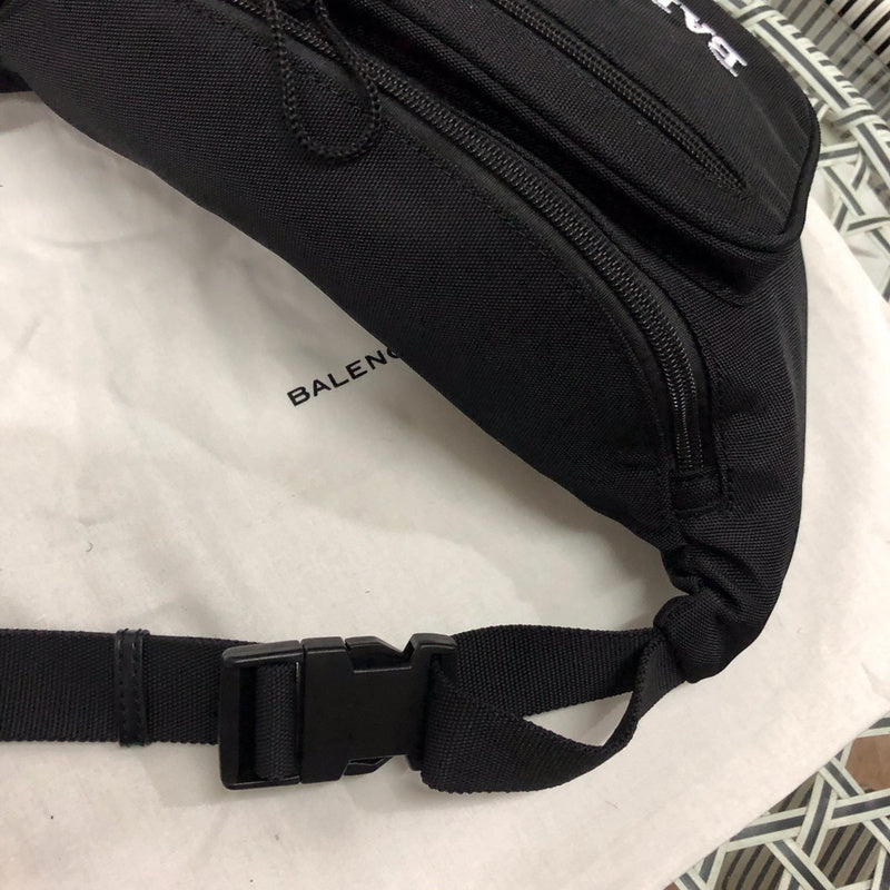 Interior view of structured everyday-luxe women's handbag – women's luxury handbag