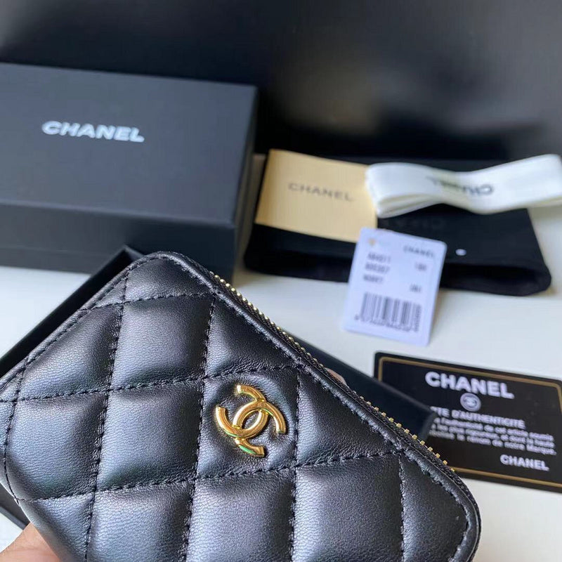  women's handbag, versatile design, view 4