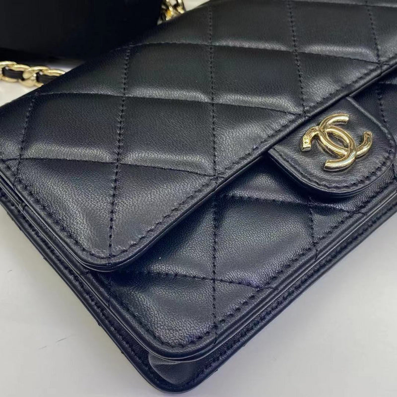  women's handbag, mid design, view 5