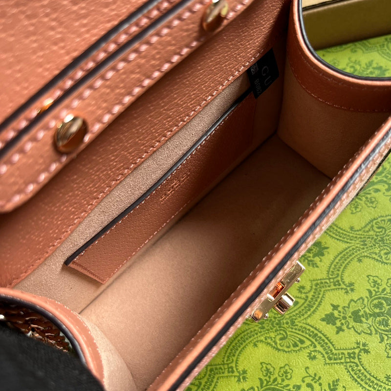 Close-up detail of classic refined women's handbag – women's everyday handbag