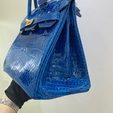 Effortless handbag styled for everyday wear