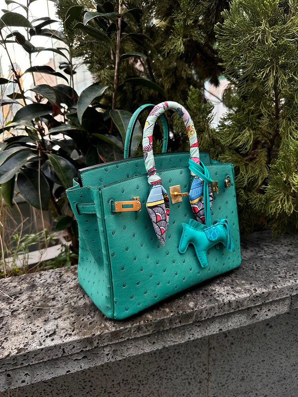 Close-up detail of streamlined bag design