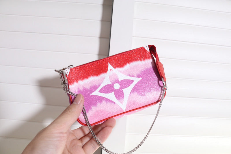 Close-up detail of structured elevated women's handbag – women's luxury accessory