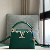  versatile structured bag detail view showing craftsmanship 44