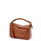 Ziva's Charm handbag – detail view (24cm*16cm*10cm)