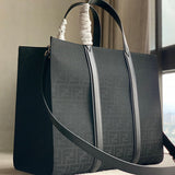 Ziva's Charm handbag – detail view (41cm*35cm*19cm)