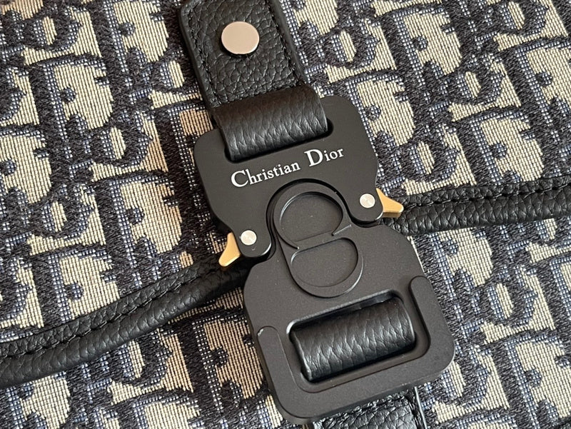 Styled lifestyle shot of elevated premium women's handbag – women's statement bag